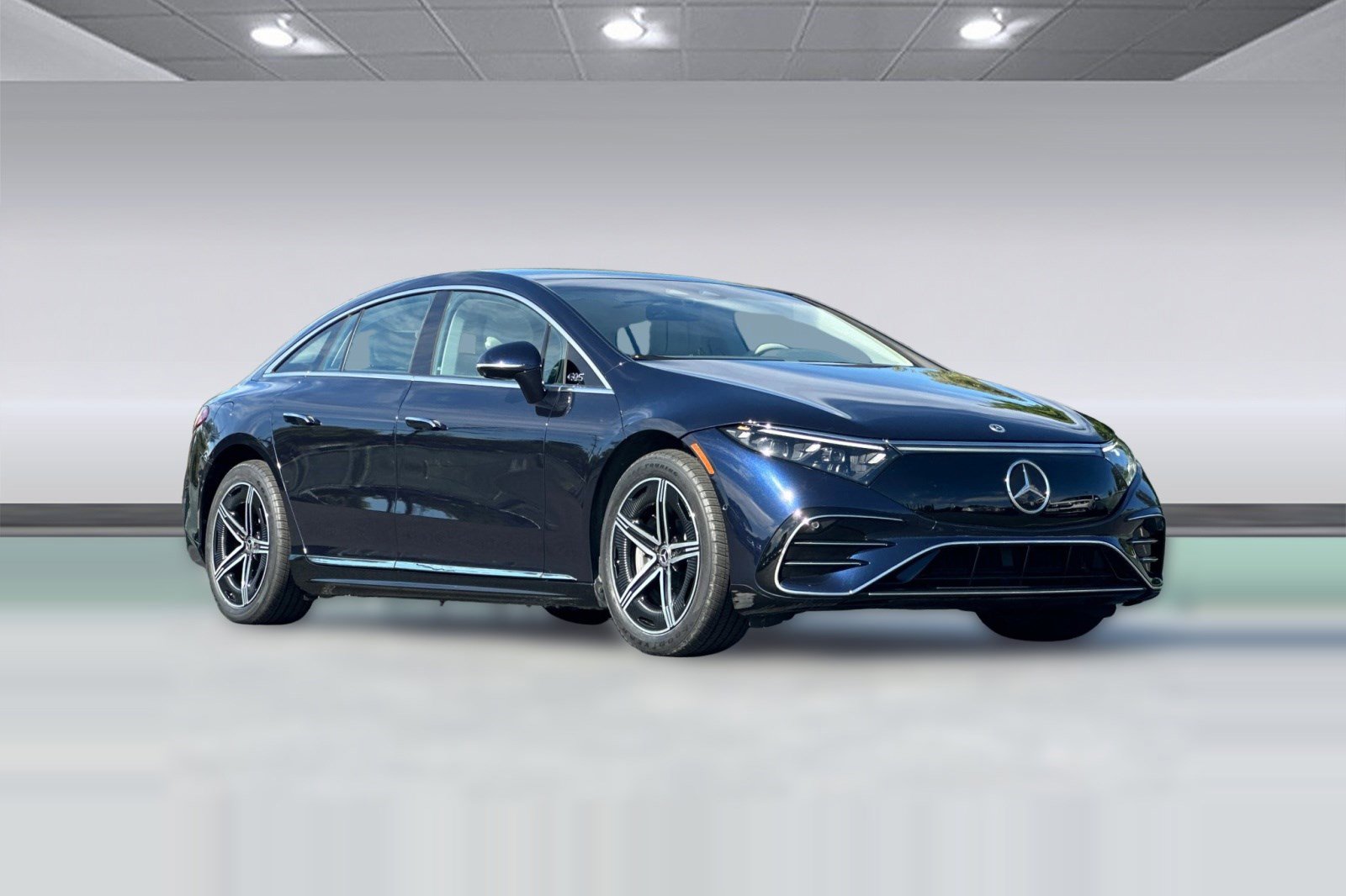 Used 2023 Mercedes-Benz EQS 580 4MATIC Sedan image 6