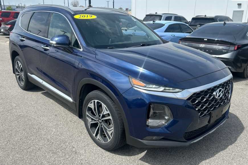 Used 2019 Hyundai Santa Fe FWD image 3