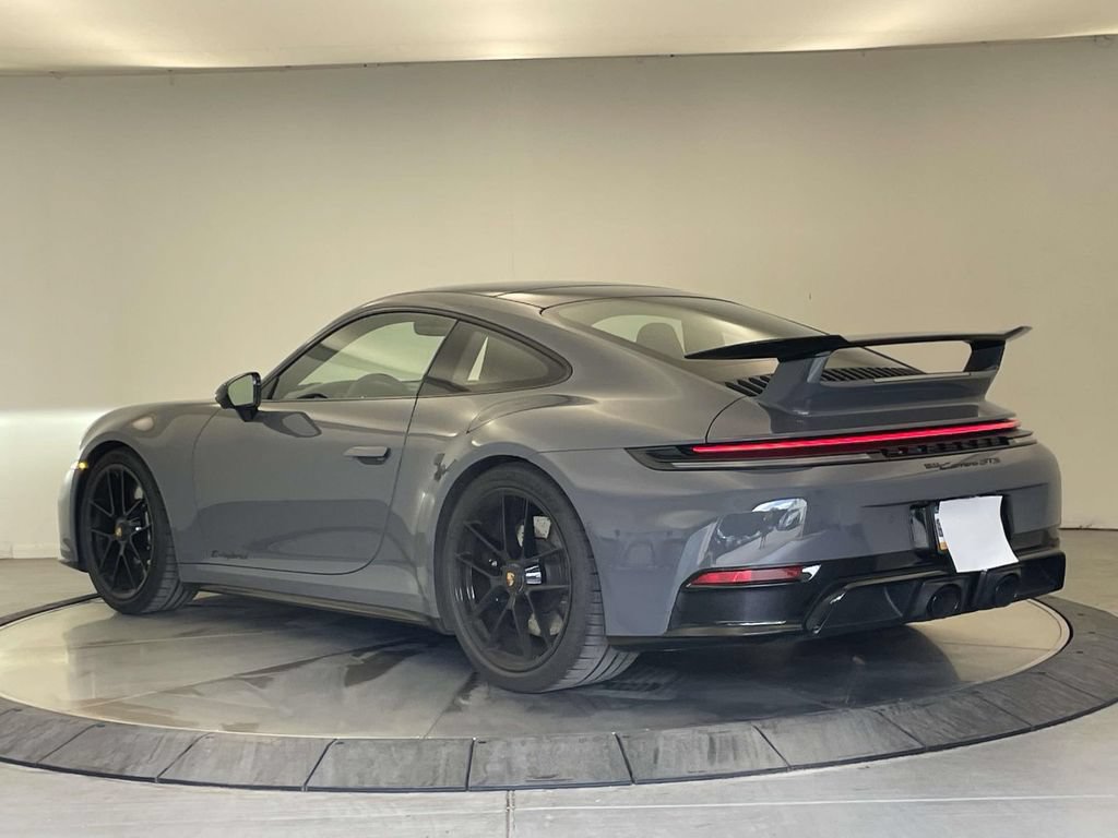 Used 2026 Porsche 911 Carrera GTS RWD image 3