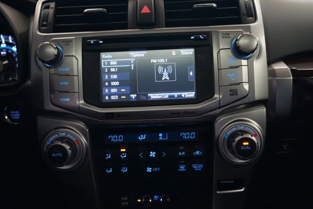 Used 2019 Toyota 4Runner Limited AWD/4WD image 28