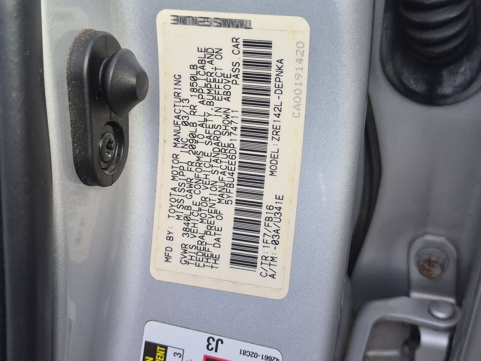 Used 2013 Toyota Corolla LE FWD image 34