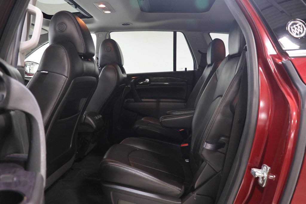 Used 2016 Buick Enclave Leather AWD/4WD image 45