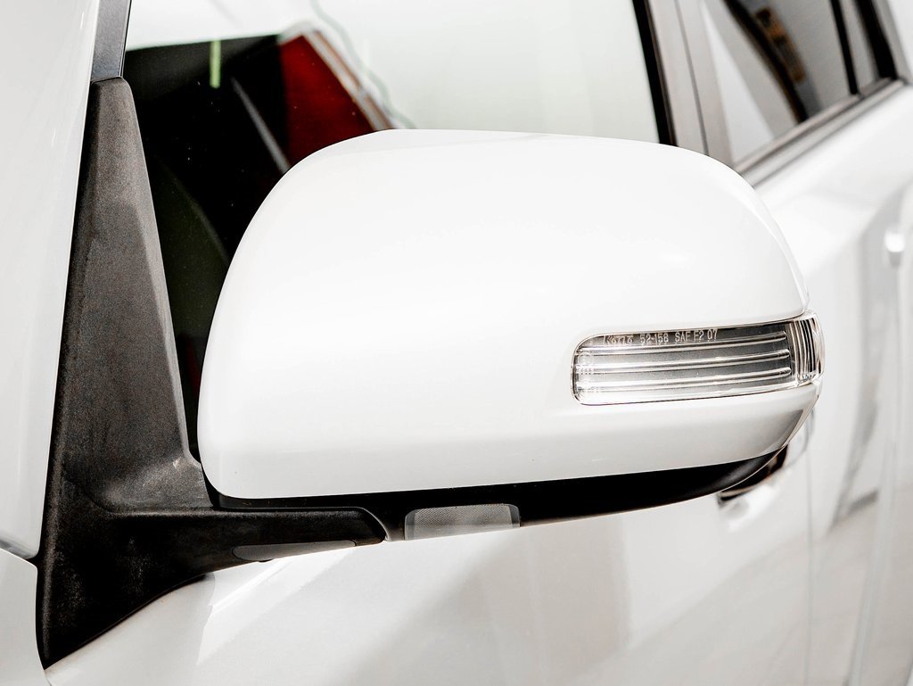 Used 2013 Toyota 4Runner SR5 image 17