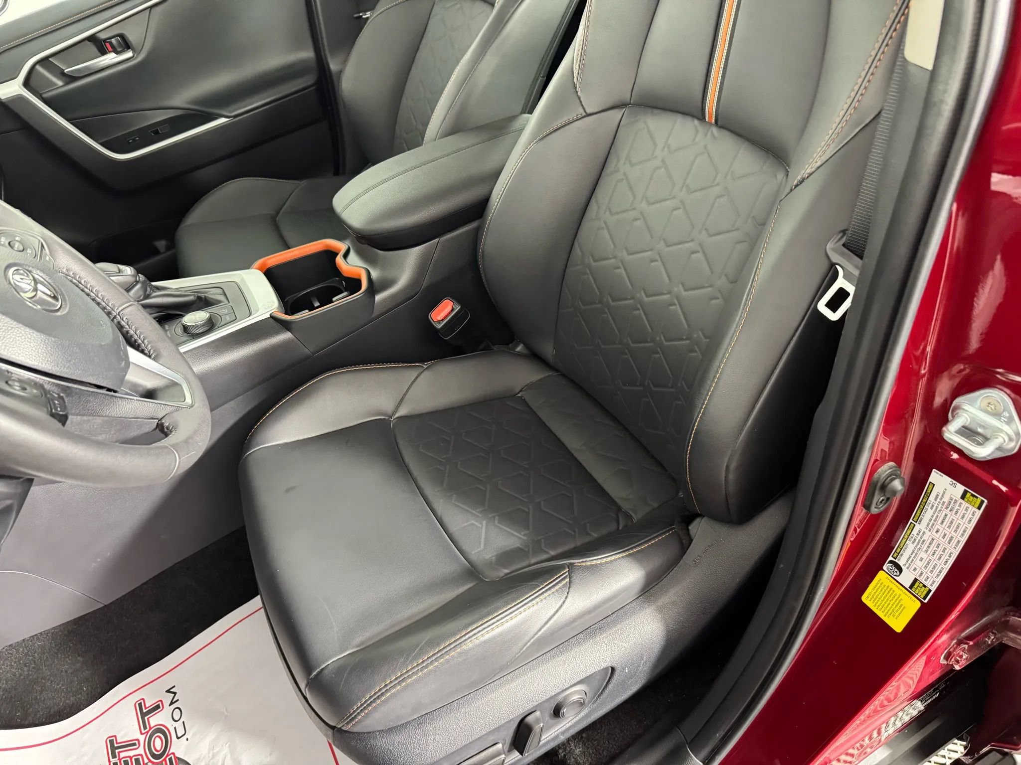 Used 2024 Toyota RAV4 Adventure AWD/4WD image 33