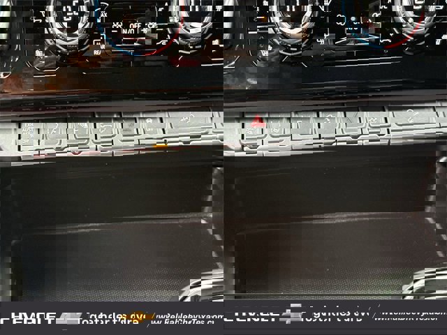 Certified 2024 GMC Sierra 2500 AT4 w/ AT4 Preferred Package image 16