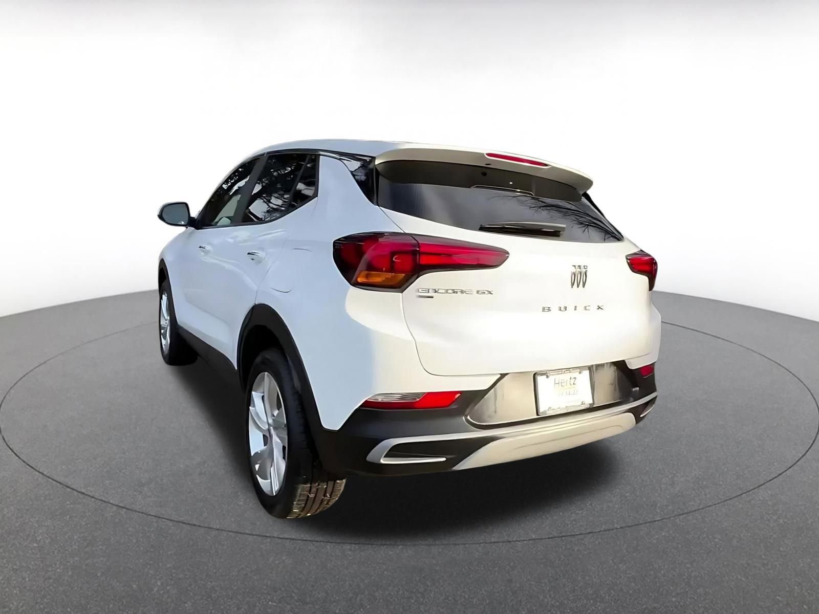 Used 2025 Buick Encore GX Preferred image 11