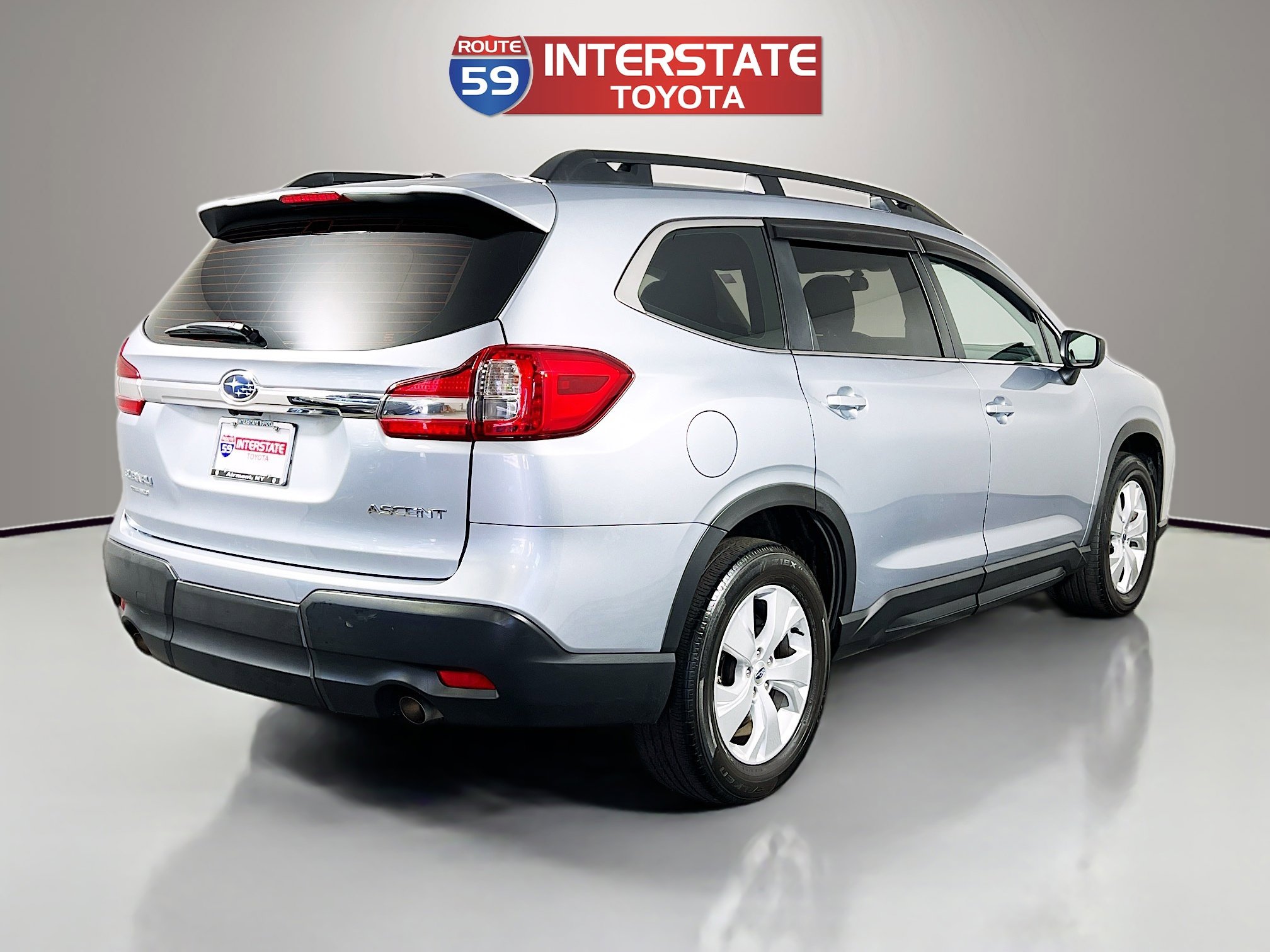 Used 2022 Subaru Ascent 8-Passenger image 7