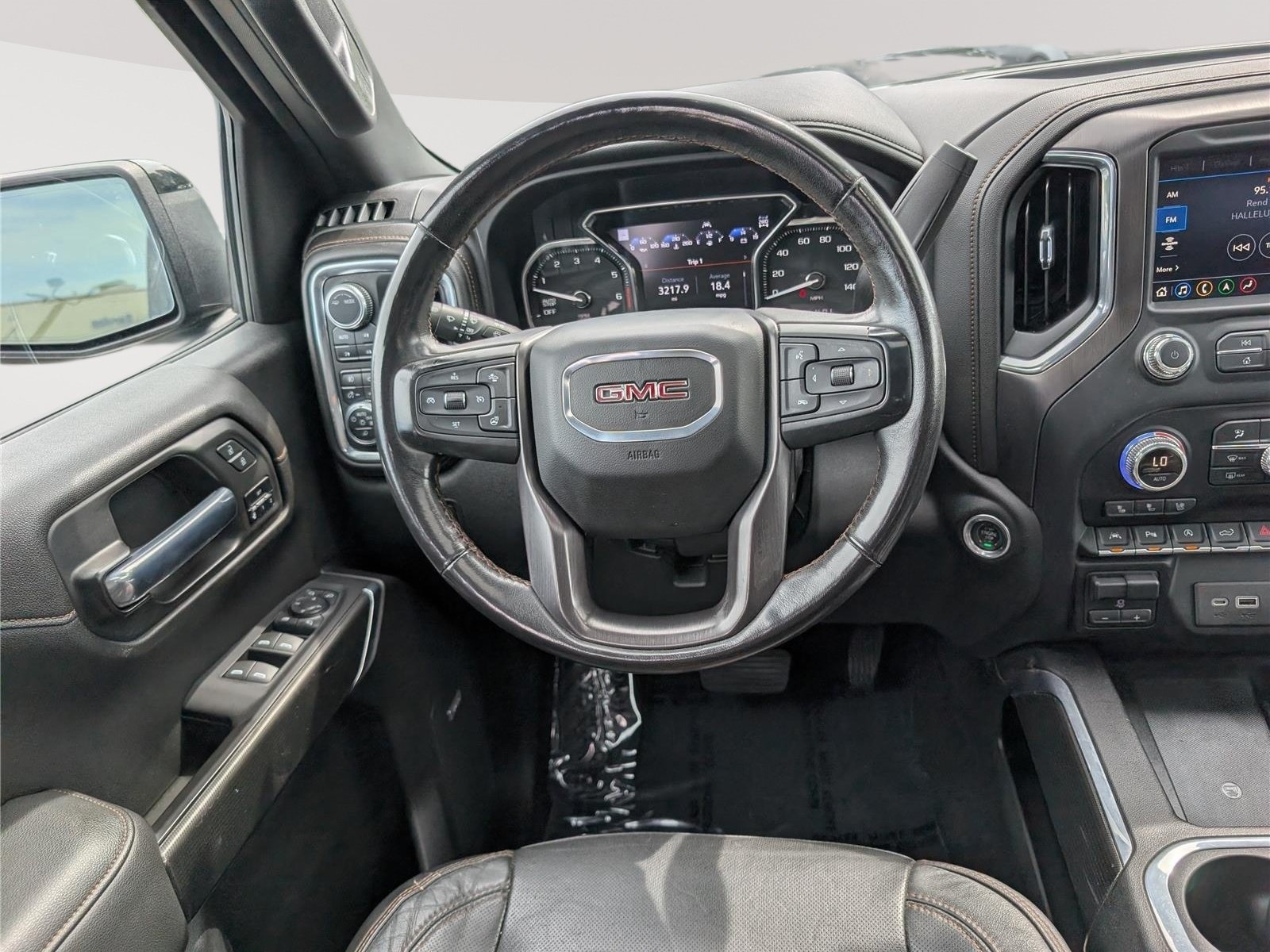 Used 2020 GMC Sierra 1500 AT4 w/ AT4 Premium Package AWD/4WD image 19