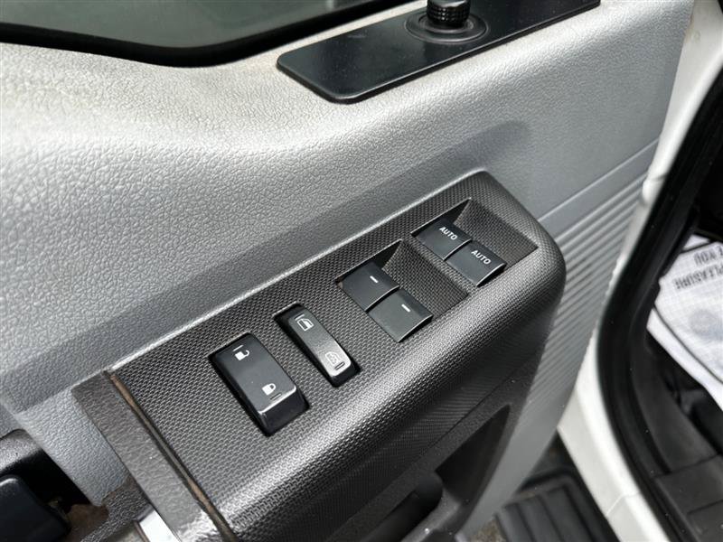 Used 2015 Ford F250 XL w/ Power Equipment Group AWD/4WD image 14