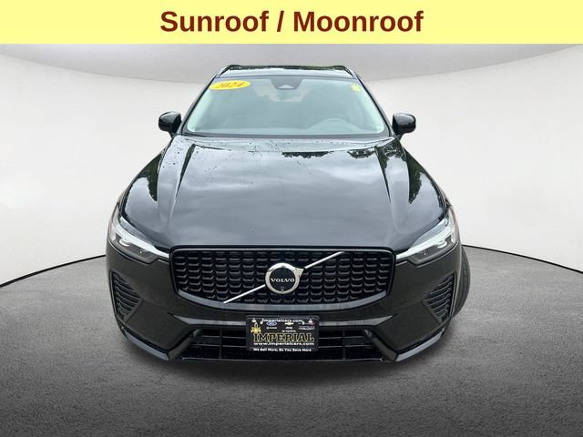 Used 2024 Volvo XC60 B5 Plus w/ Protection Package Premier AWD/4WD image 4