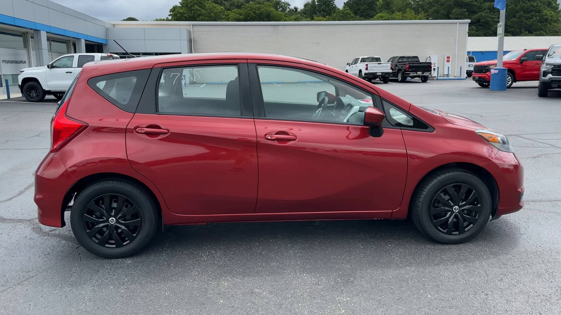 Used 2018 Nissan Versa Note S FWD image 9