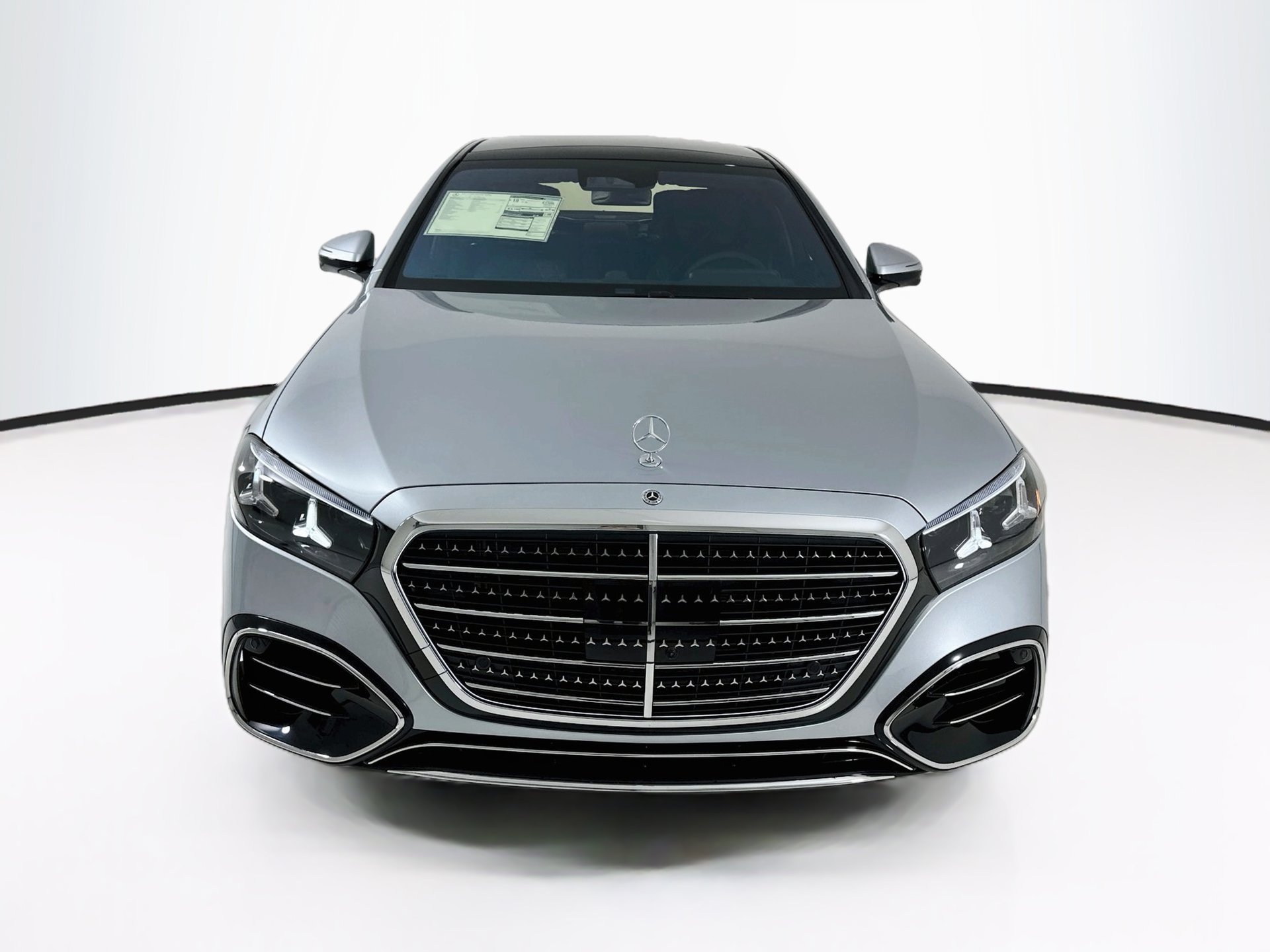 New 2027 Mercedes-Benz S 580 4MATIC Sedan image 2