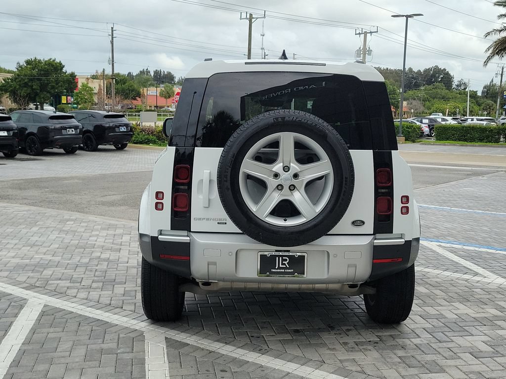 Certified 2023 Land Rover Defender 90 SE AWD/4WD image 4