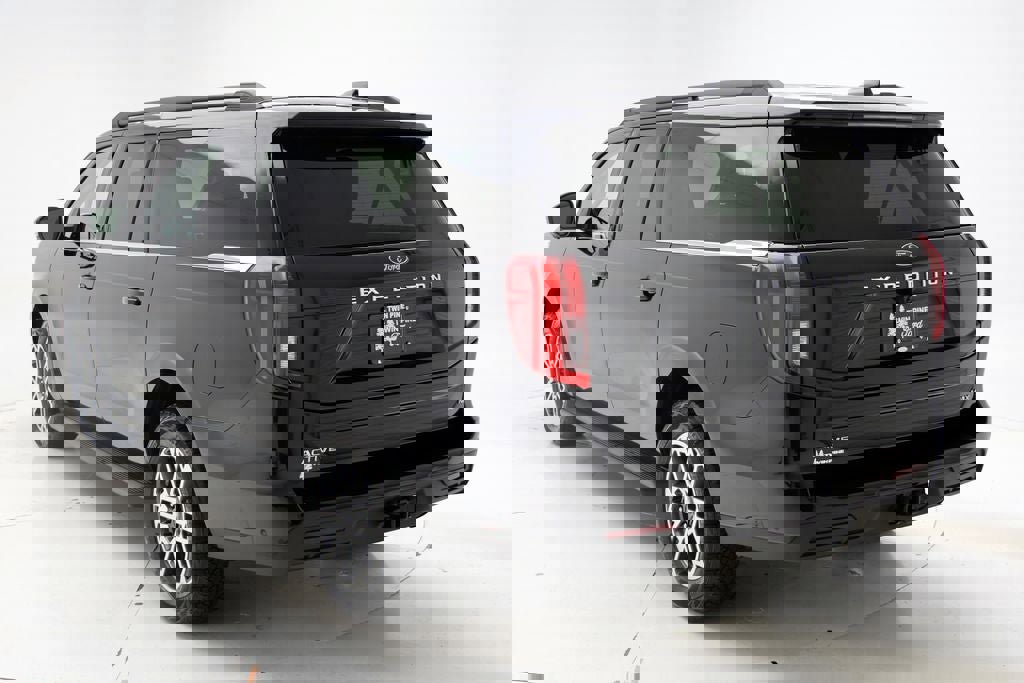 Used 2025 Ford Expedition Max Active image 7