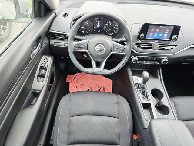 Used 2022 Nissan Altima 2.5 S image 7