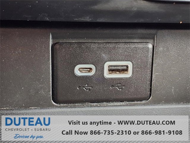 Used 2022 Chevrolet Suburban RST image 16