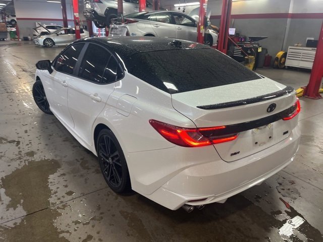 Used 2025 Toyota Camry XSE w/ Premium Plus Package image 7