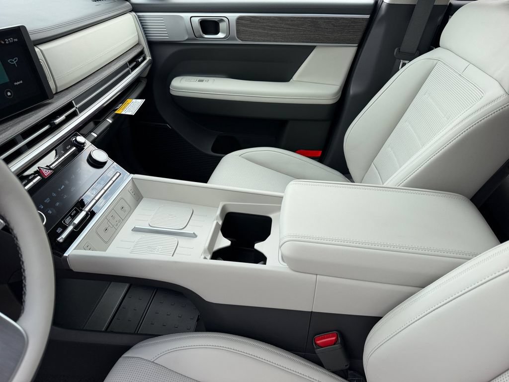 New 2027 Hyundai Santa Fe Calligraphy FWD image 12