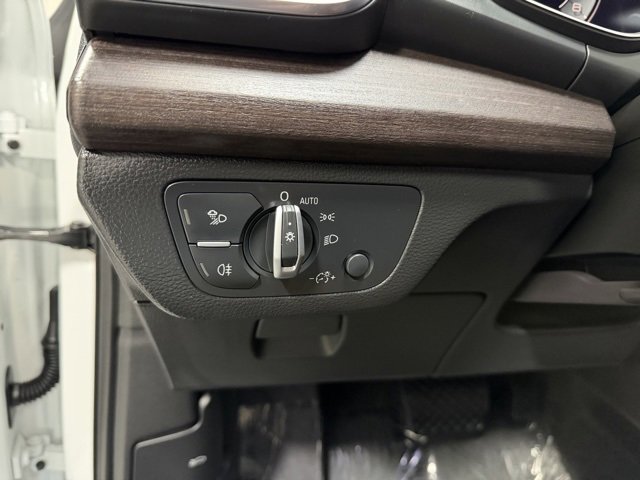 Used 2021 Audi Q5 2.0T Premium Plus w/ Premium Plus Package image 17