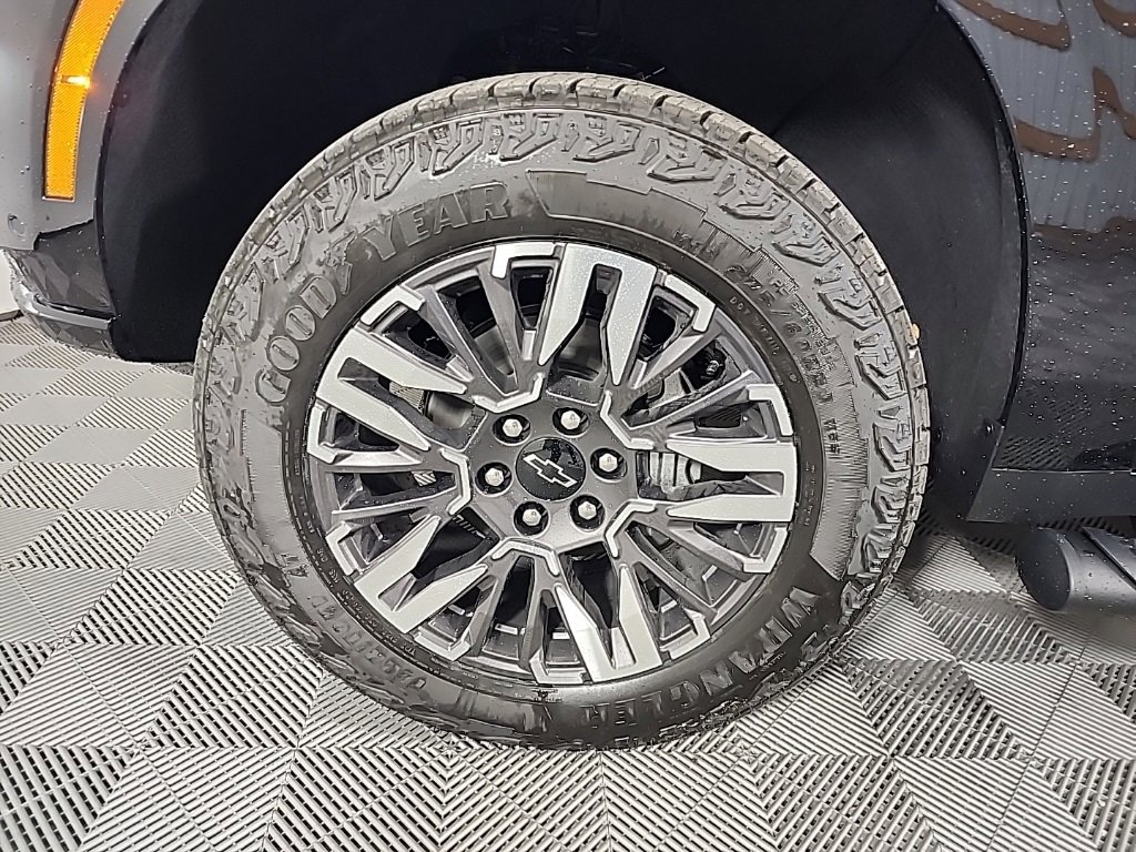 New 2026 Chevrolet Tahoe Z71 image 15