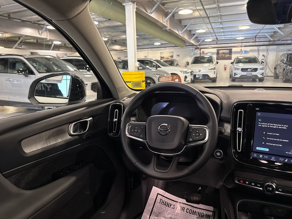 Used 2026 Volvo XC40 B5 Plus w/ Protection Package Premier AWD/4WD image 23