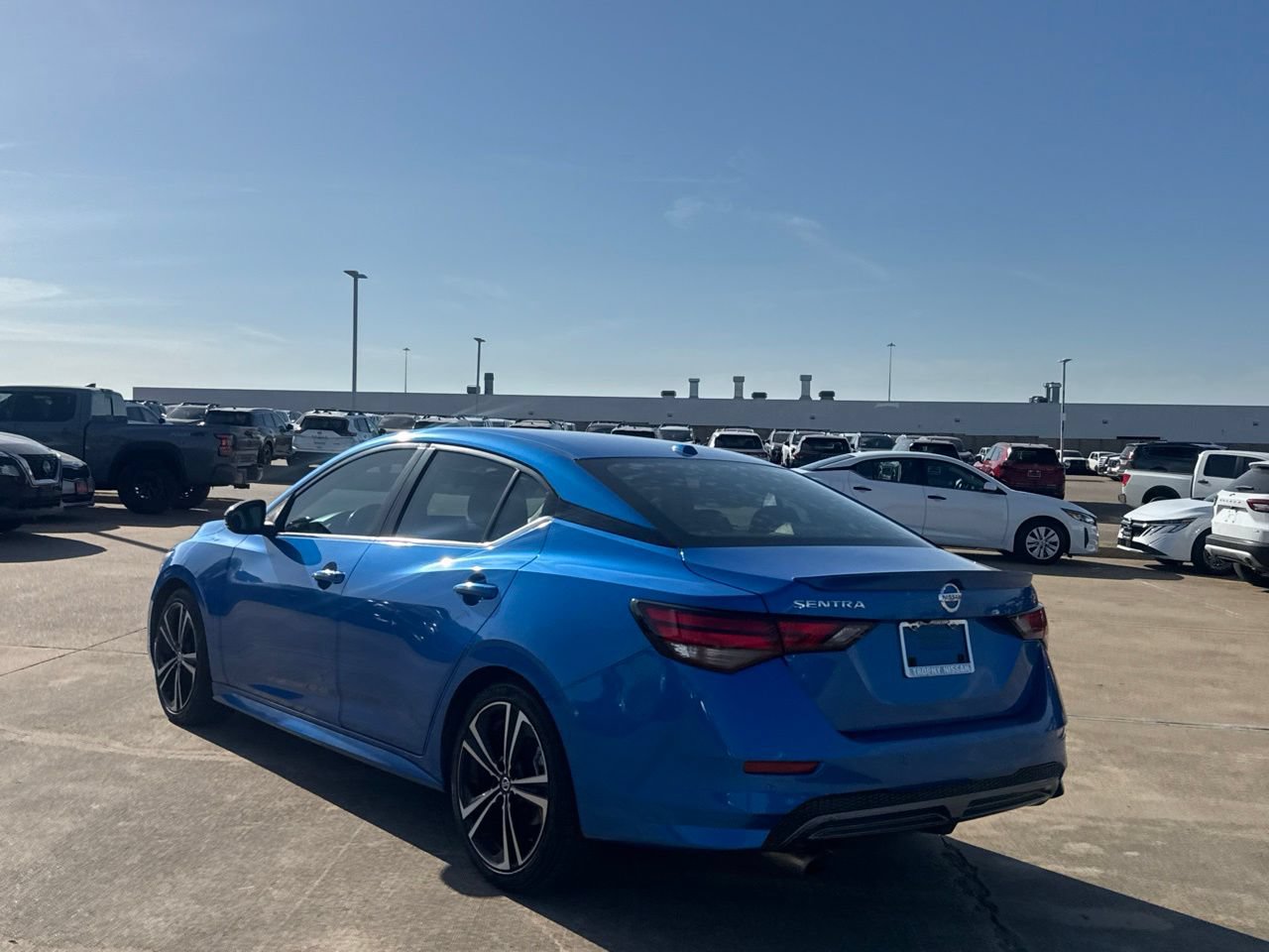 Used 2021 Nissan Sentra SR FWD image 14
