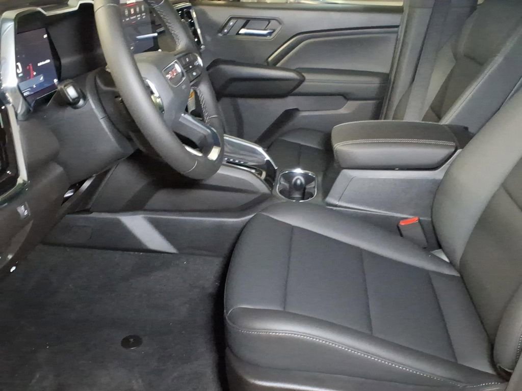 New 2026 GMC Terrain AT4 AWD/4WD image 11
