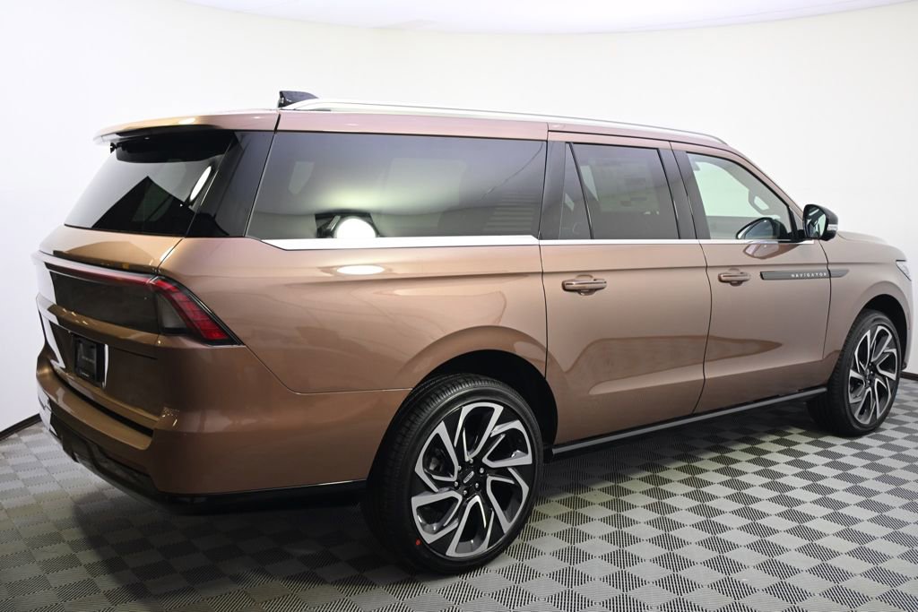 New 2026 Lincoln Navigator L Black Label image 7