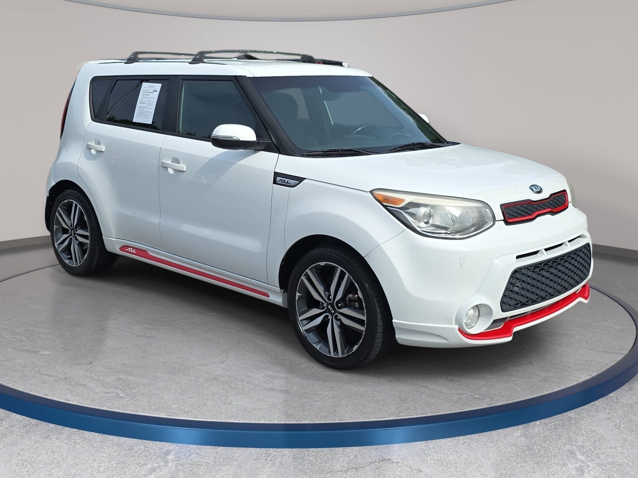 Used 2014 Kia Soul + FWD image 3