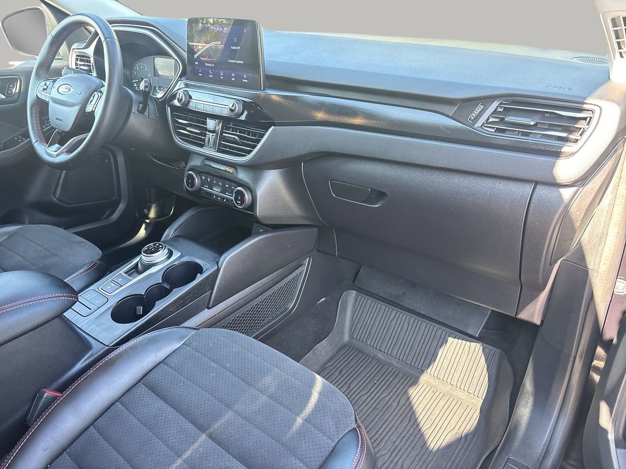 Used 2022 Ford Escape SEL w/ SEL Stealth AWD Package image 6