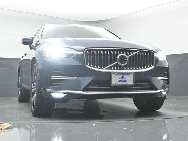 Used 2023 Volvo XC60 B6 Ultimate w/ Climate Package image 38