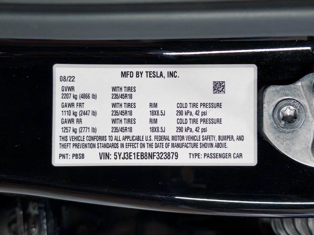 Used 2022 Tesla Model 3 Long Range AWD/4WD image 29