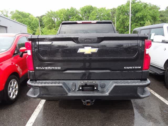 Used 2021 Chevrolet Silverado 1500 Custom w/ Safety Confidence Package AWD/4WD image 6