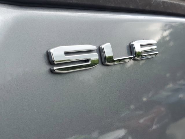 Certified 2023 GMC Terrain SLE w/ Driver Convenience Package FWD image 8