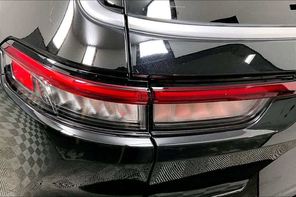 Used 2024 Jeep Grand Cherokee L Summit w/ Advanced Protech Group IV image 30