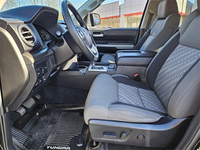 Used 2018 Toyota Tundra SR5 image 8