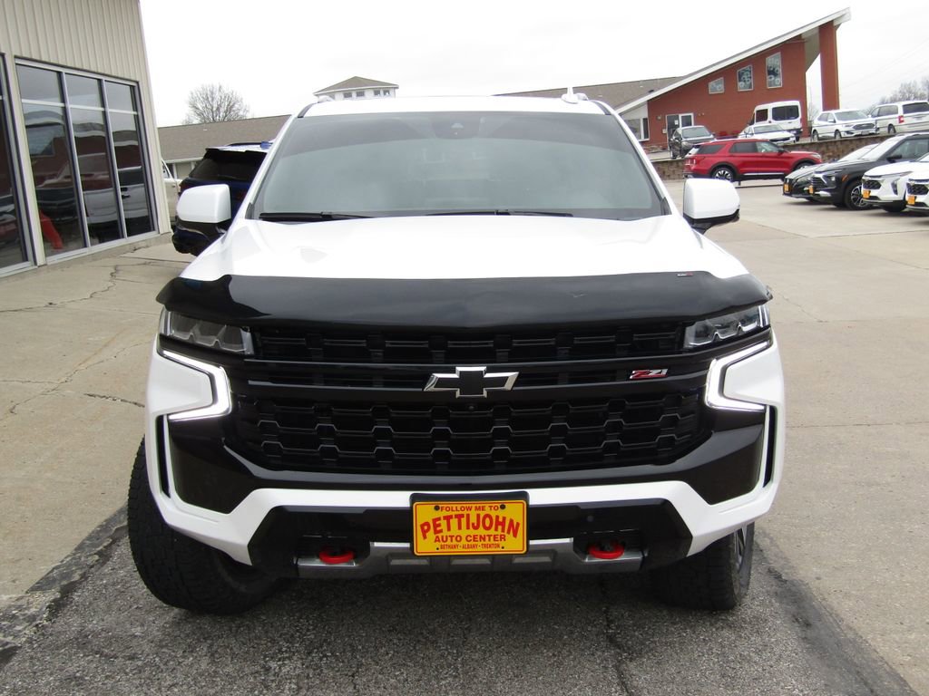 Used 2023 Chevrolet Tahoe Z71 w/ Luxury Package AWD/4WD image 13