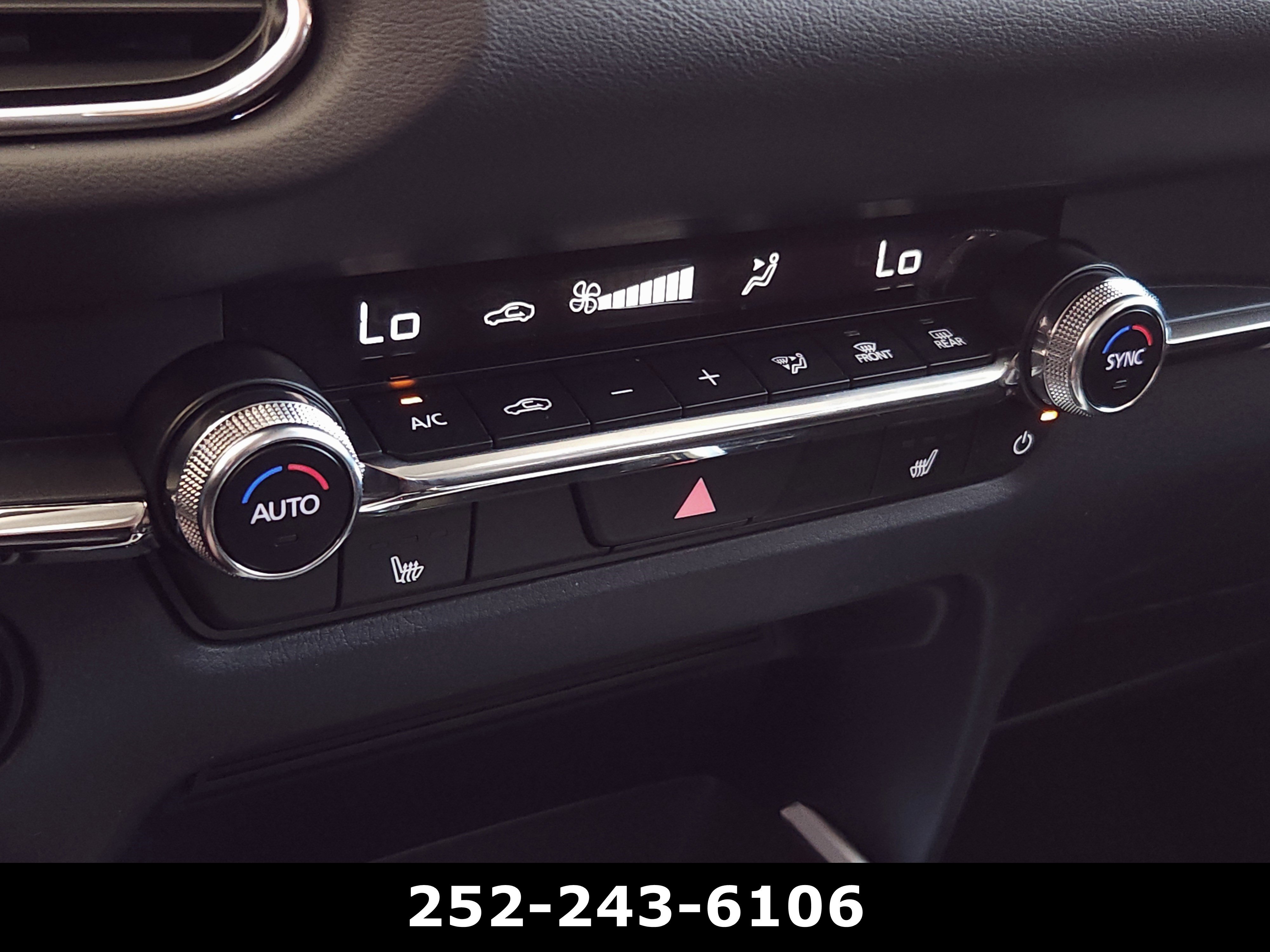 Used 2025 MAZDA CX-30 AWD 2.5 S w/ Premium Package image 17
