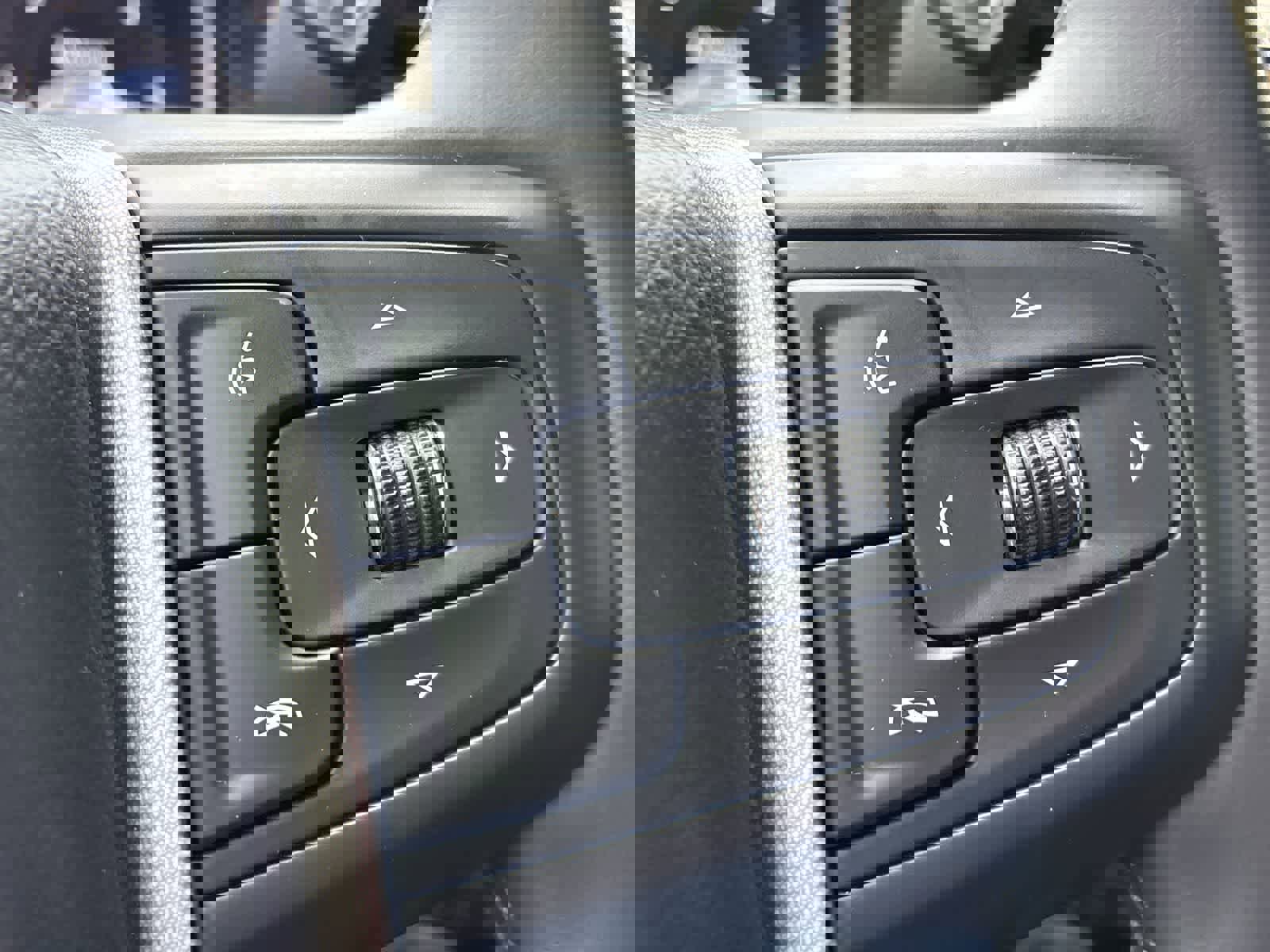 Used 2025 GMC Sierra 1500 Elevation image 38