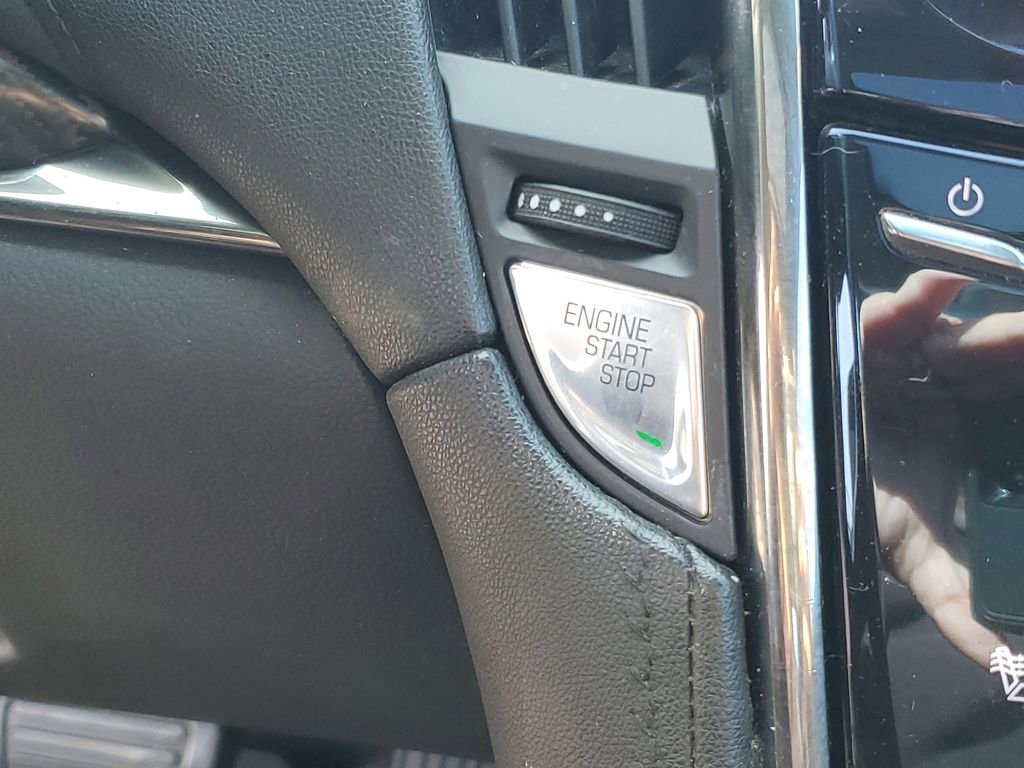 Used 2017 Cadillac ATS Luxury w/ Carbon Black Package AWD/4WD image 14