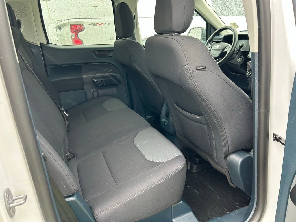 Used 2022 Ford Maverick XL FWD image 4
