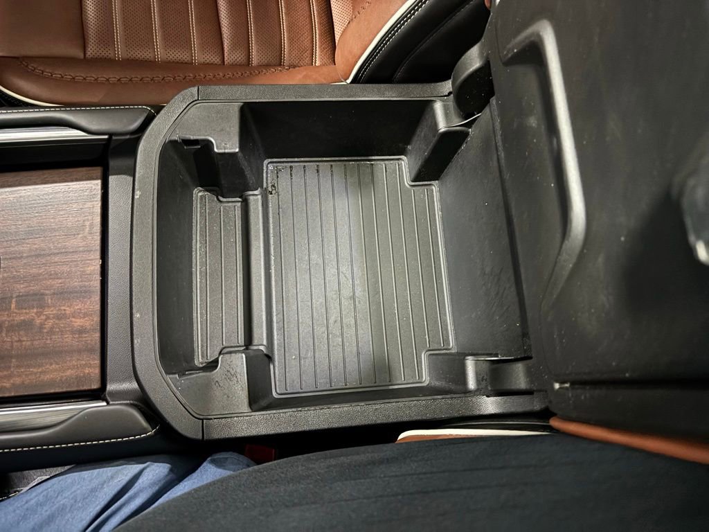 Used 2023 GMC Yukon XL Denali Ultimate image 30