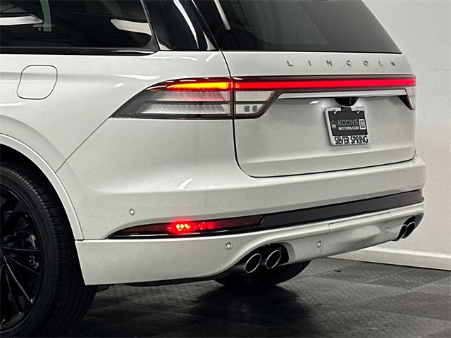 Used 2023 Lincoln Aviator Reserve w/ Jet Package image 7