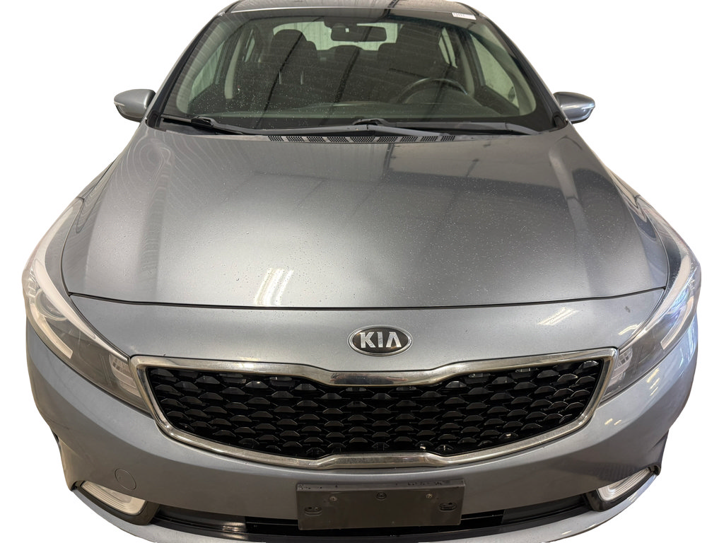 Used 2017 Kia Forte S w/ S Technology Package FWD image 4