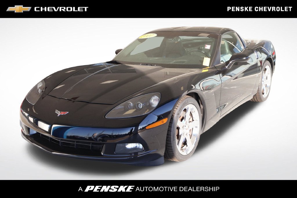 Used 2007 Chevrolet Corvette Coupe w/ Preferred Equipment Group RWD image 1