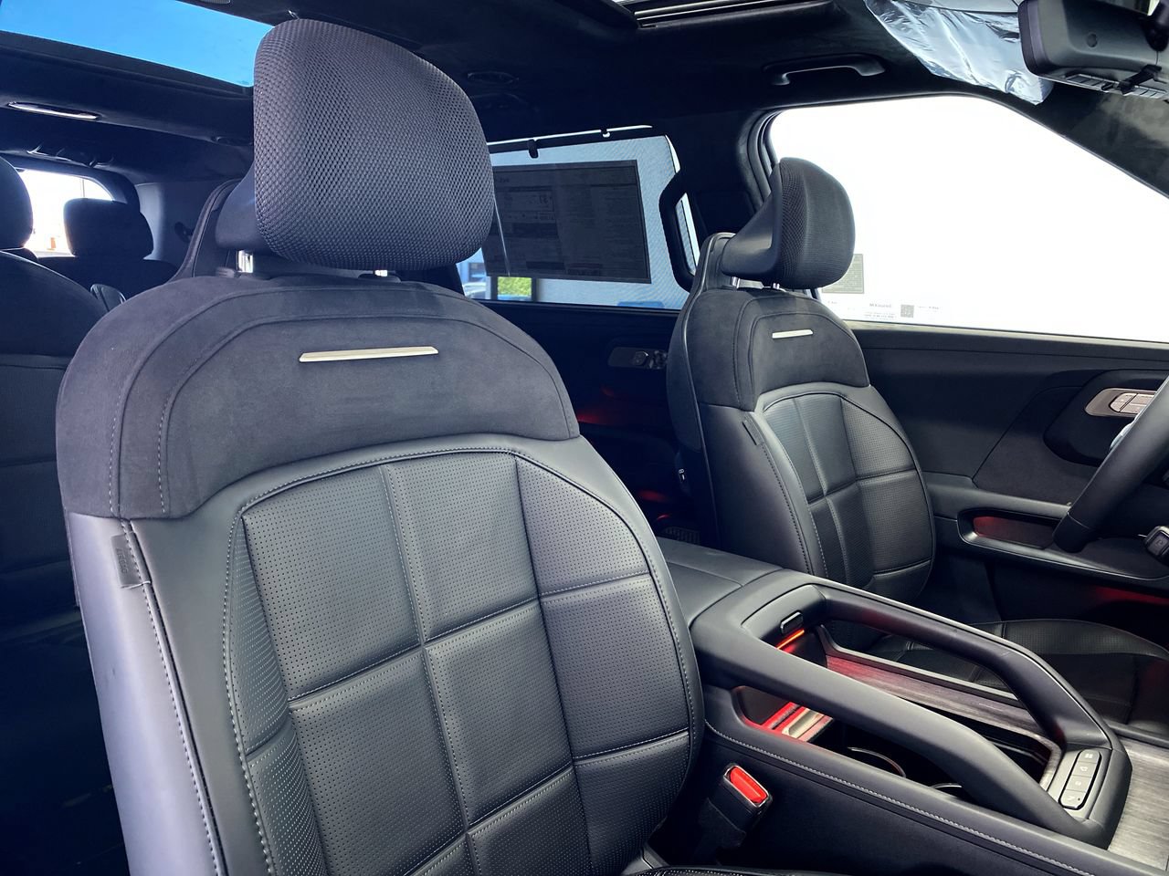 New 2027 Kia Telluride SX Prestige AWD/4WD image 32