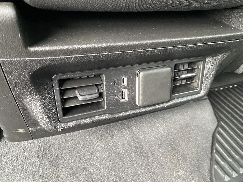 Certified 2023 Chevrolet Silverado 1500 LT AWD/4WD image 11