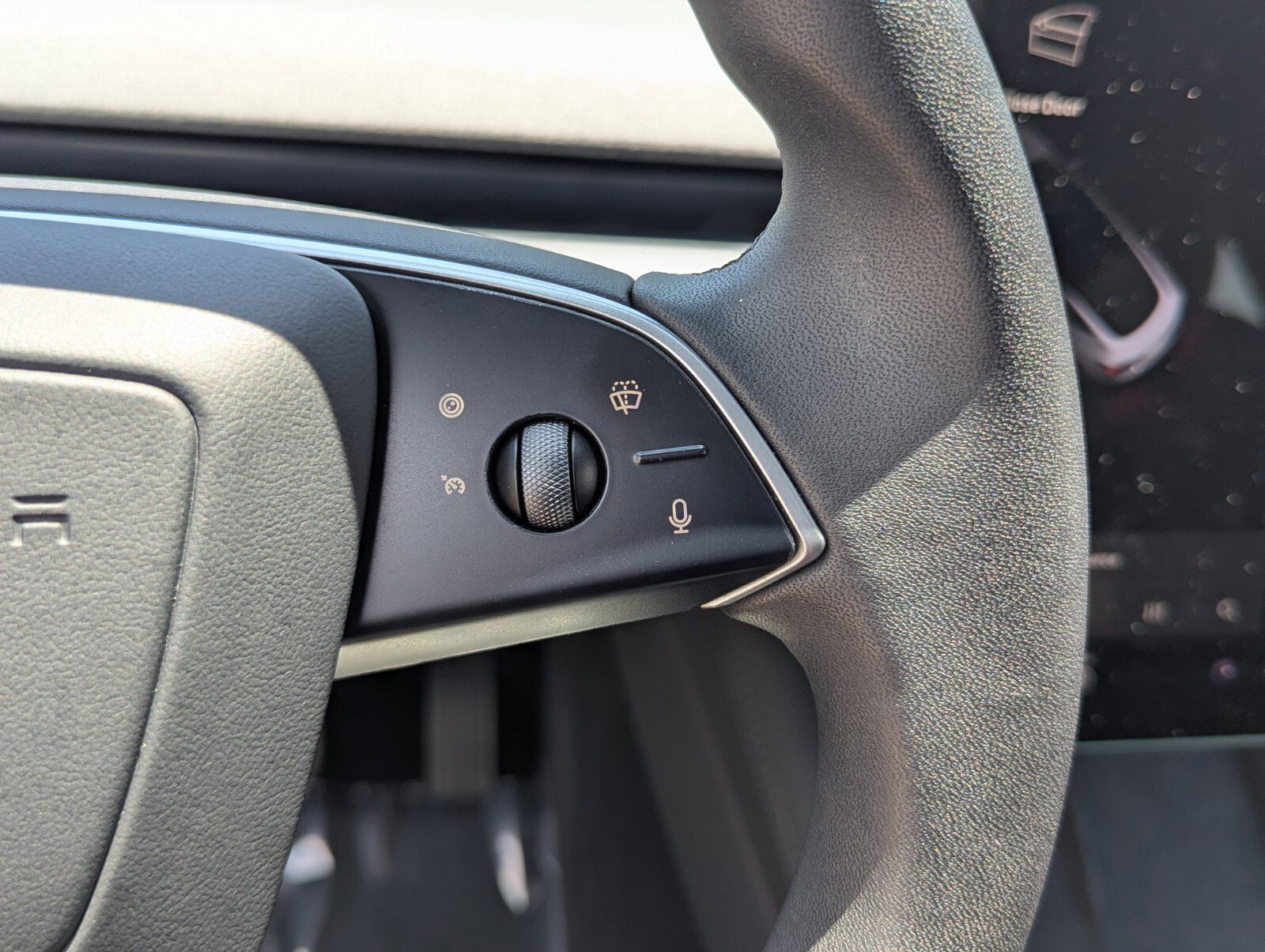 Used 2024 Tesla Model 3 Standard Range RWD image 30