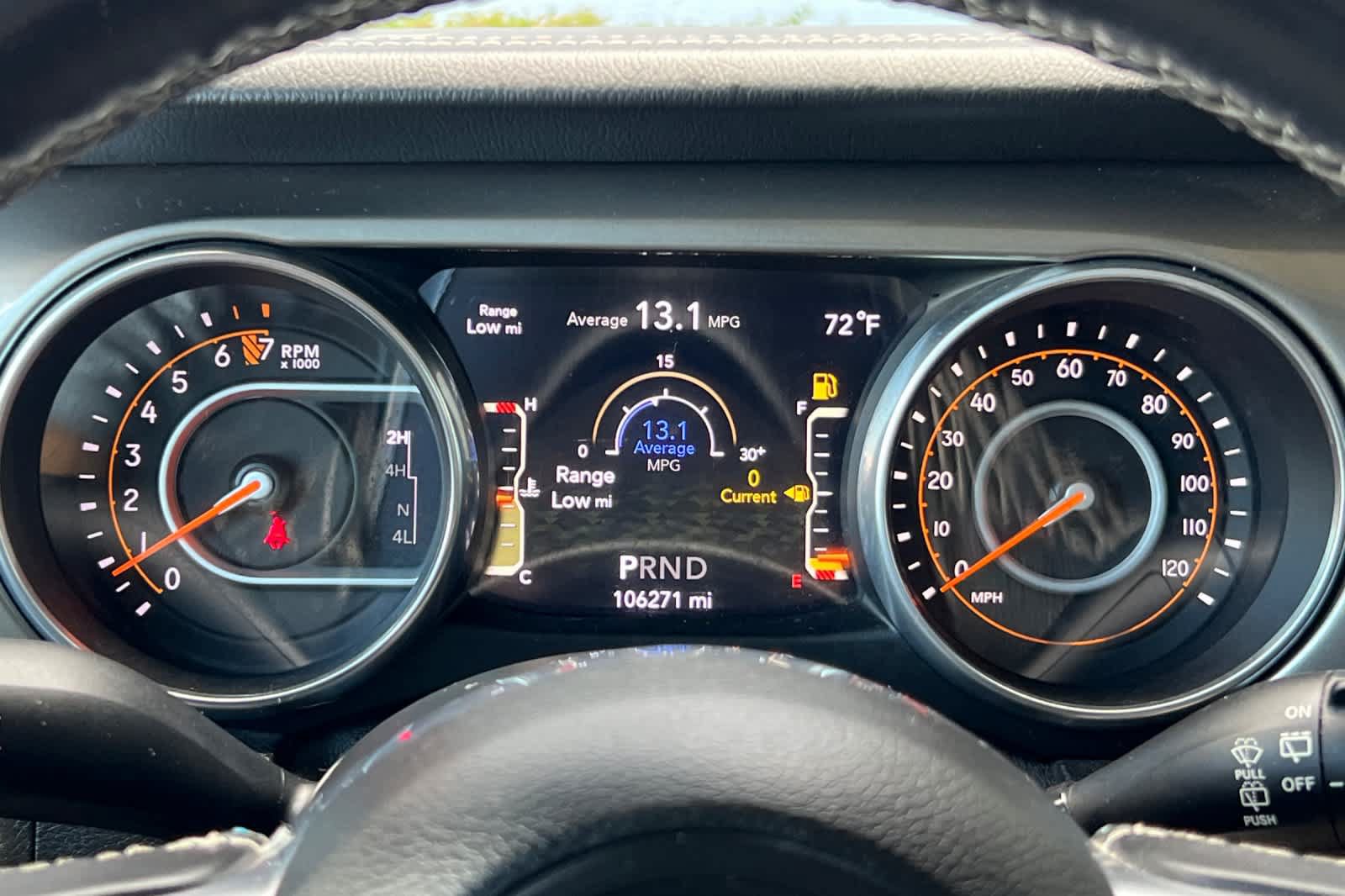 Used 2018 Jeep Wrangler Unlimited Sahara w/ Uconnect 4C Nav & Sound Group AWD/4WD image 29