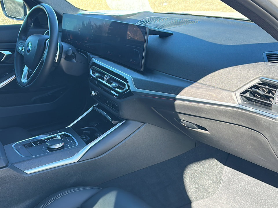 Certified 2024 BMW 330i Sedan w/ Convenience Package image 22